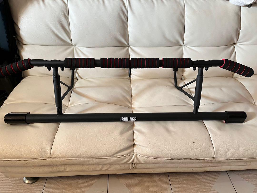 Pull up hotsell bar iron age