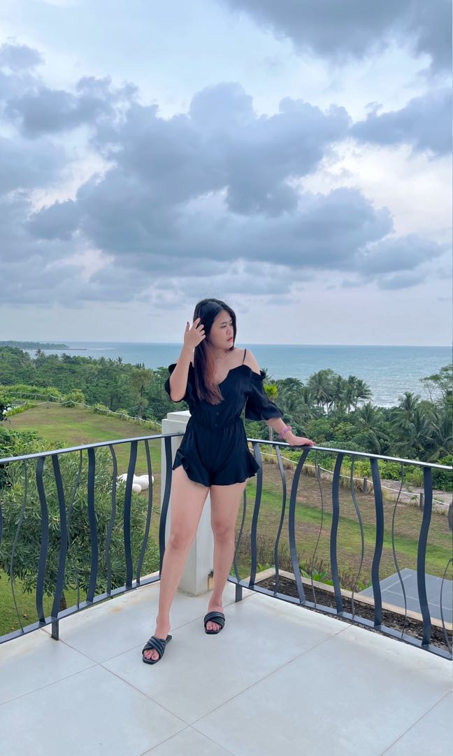 Jumpsuit black, Fesyen Wanita, Pakaian 
