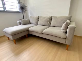 (Category: ) located in . Submitted by mooooneh (Listing ID 1154598047, Image 1). Description: .