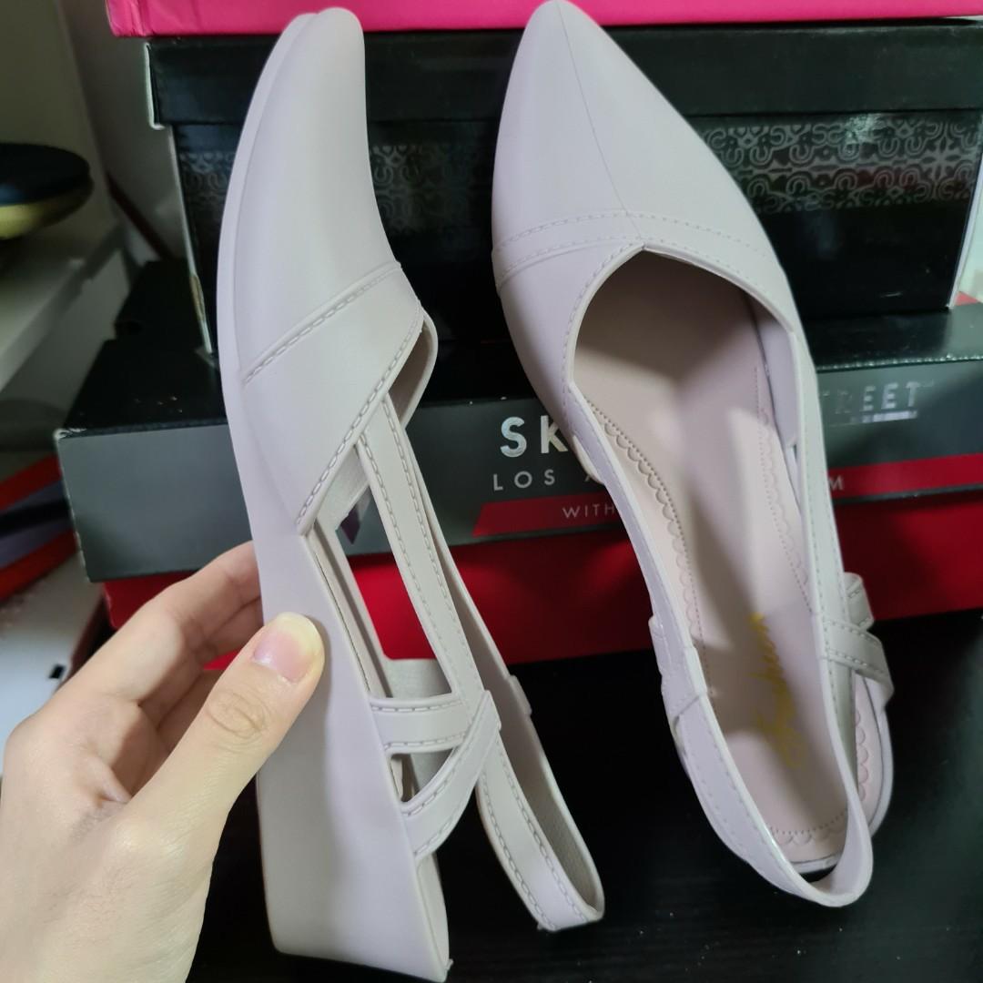 Purple flat clearance dress shoes