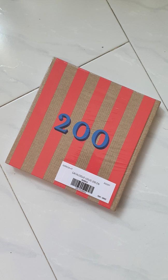 Original 2001 LOUIS VUITTON Le Catalogue 200 pgs w/price list1st Ed VG  Condition