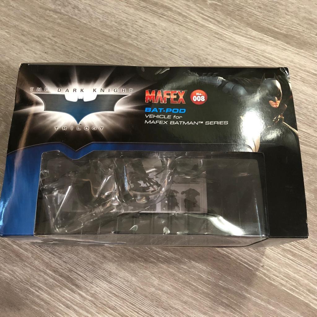 Medicom Mafex batpod mezco shf 1/12 batman, 興趣及遊戲, 玩具& 遊戲