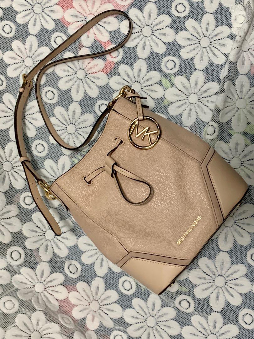 Mk nicole bucket bag sale
