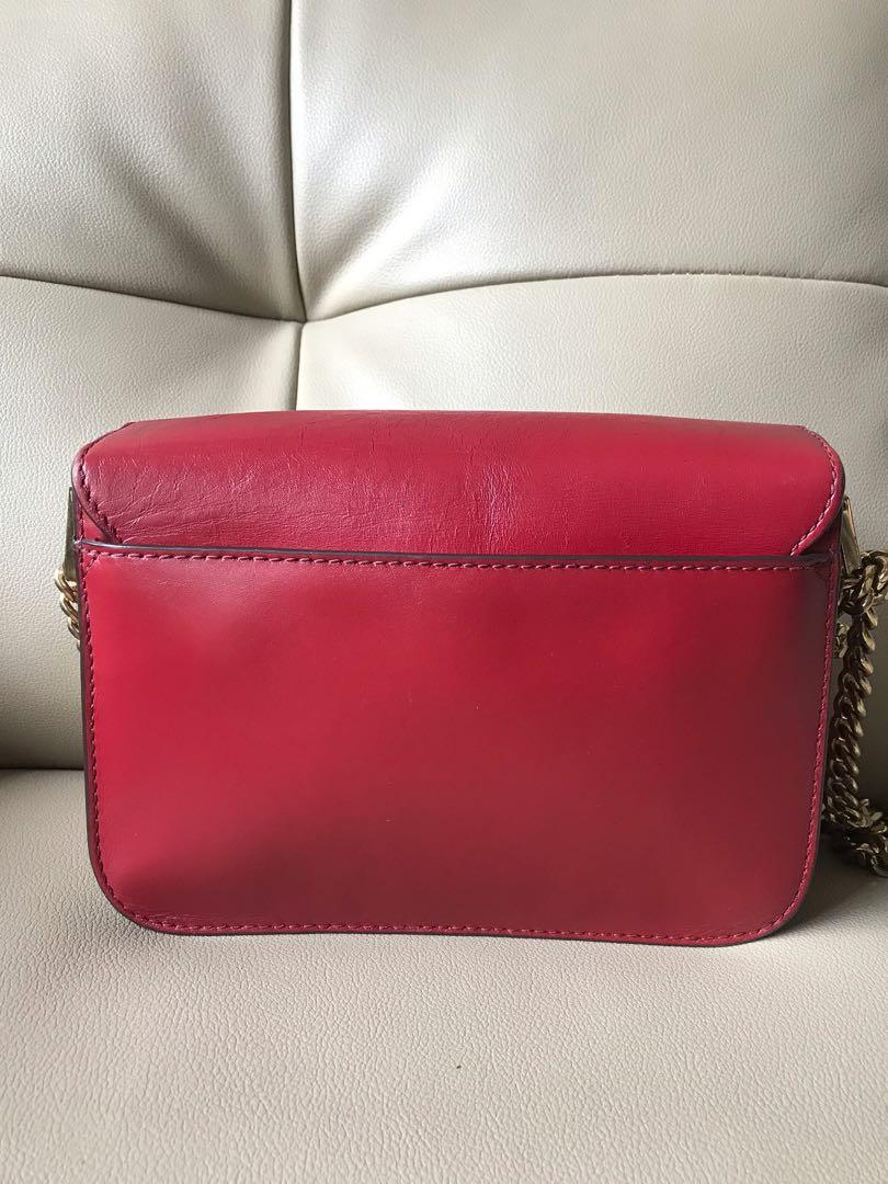 michael kors sling bag red