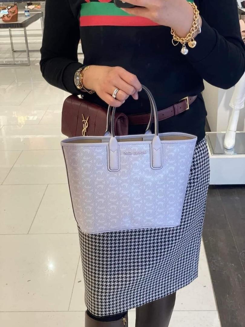 Michael kors small jodie tote, Women's Fashion, Bags & Wallets, Tote Bags  on Carousell