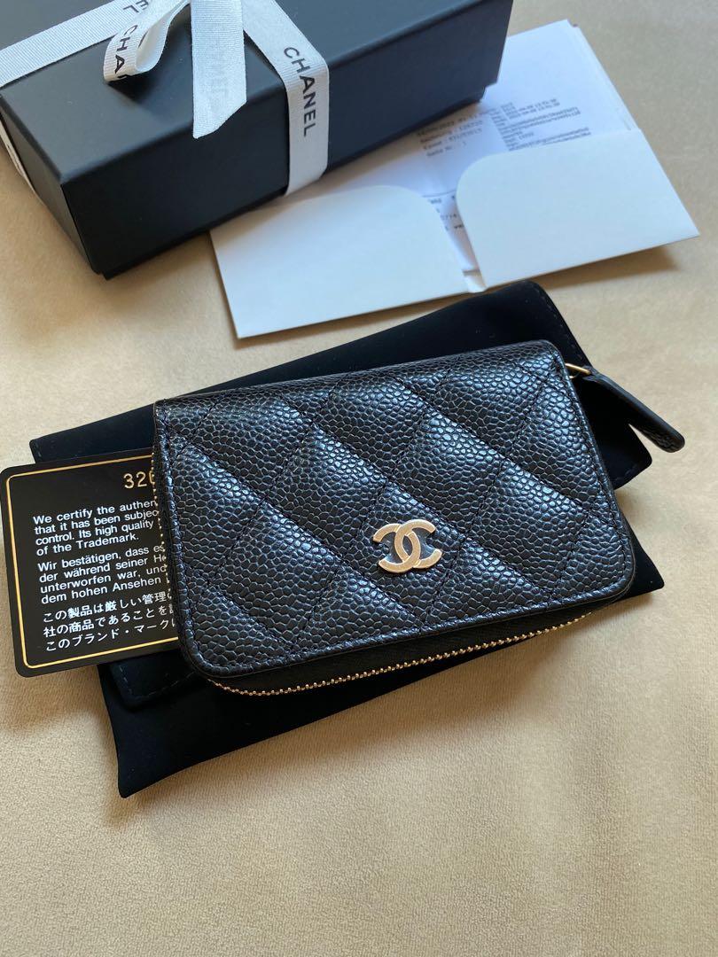 Chanel Black Quilted Pouch Pochette Zippy Cosmetic Bag