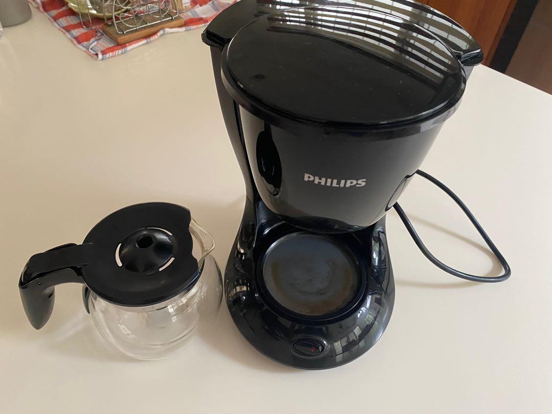 Philips HD7431 Coffee Maker (Category: Coffee Machines & Makers) located in Makati City. Submitted by eric103 (Listing ID 1154564265, Image 2). Description: Philips Coffee Maker Model - HD7431 Well used No Box.