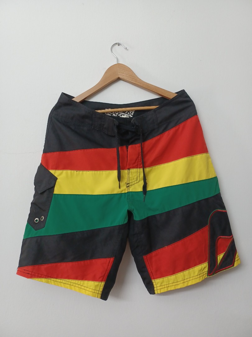 Rasta board shorts top