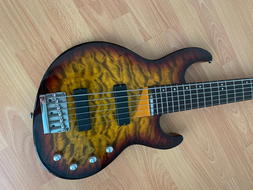 Samick Greg Bennett Electric Bass Guitar 6-Strings Active Pickups (Category: Musical Instruments) located in Mandaluyong City. Submitted by muzking2 (Listing ID 1154570202, Image 3). Description: It is July 12, 2025. I am putting this back on for sale. This is Samick Greg Bennett Fairlane Electric Bass Guitar 6-Strings Active Pickups. Sounds very solid and relatively easier for me to play than other 6 string bass. Good for the new to 6 string bas