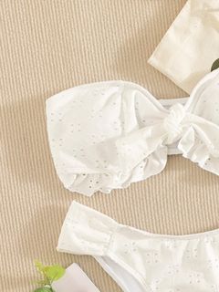 (Category: ) located in . Submitted by ClosetFinds_MNL (Listing ID 1154602381, Image 1). Description: .