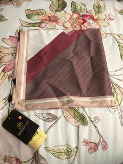 SofeaRose satin bawal