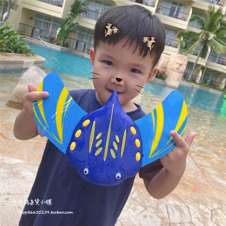 Stingray Underwater Glider, Pool Toy, Self-Propelled, Adjustable