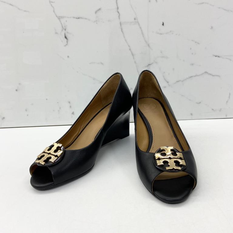 TORY BURCH 61645 CLAIRE 65MM PERFECT BLACK 006 PEEP TOE CALF LEATHER WEDGE  227006639, Women's Fashion, Footwear, Heels on Carousell