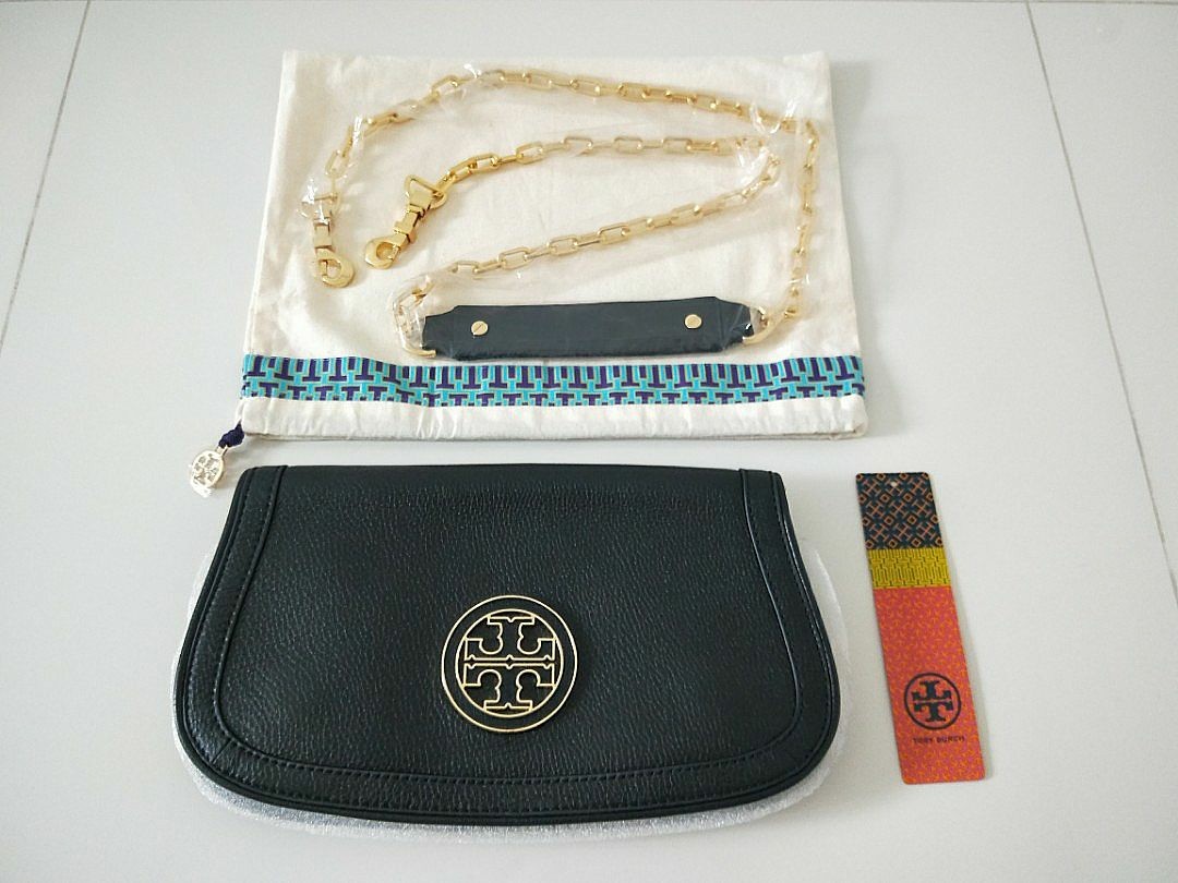 amanda clutch tory burch