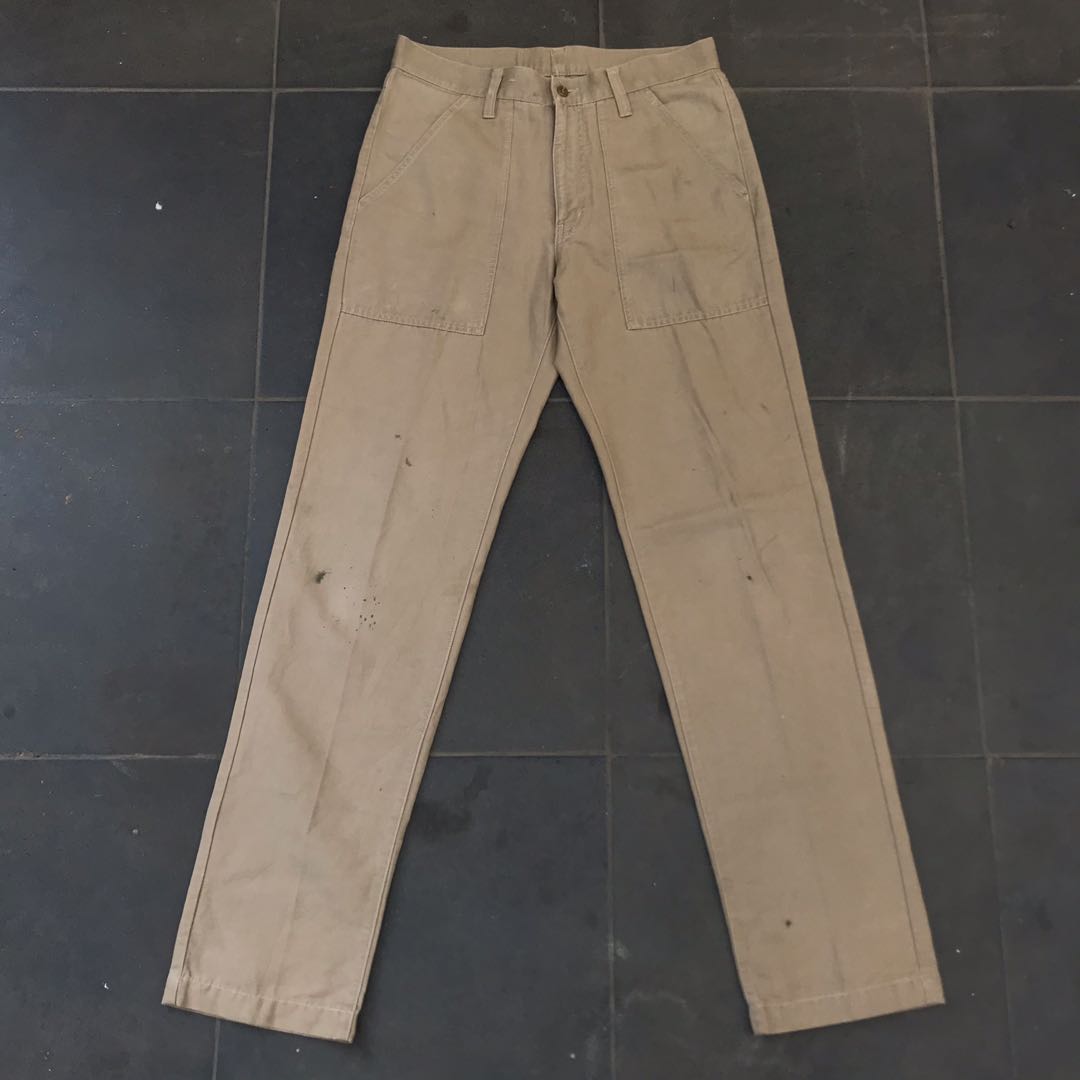 Uniqlo fatigue pants, Fesyen Pria, Pakaian , Bawahan di Carousell