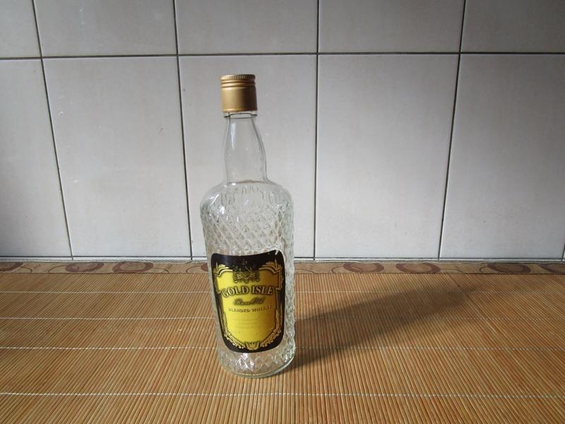 酩人島精選威士忌空酒瓶E-34, 興趣及遊戲, 收藏品及紀念品, 古董與其他