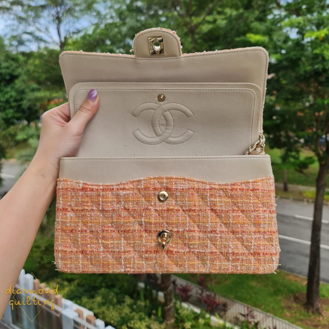 🧡 [SOLD QUICKLY ON IG] VINTAGE CHANEL CLASSIC FLAP BAG TWEED