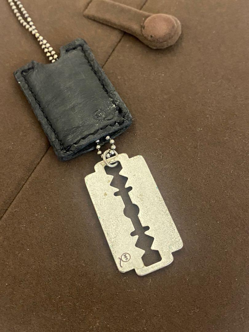 Alexander mcqueen razor necklace outlet
