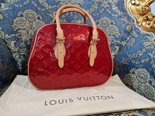 Louis Vuitton, Bags, Louis Vuitton Vernis Summit Drive Pomme Damour