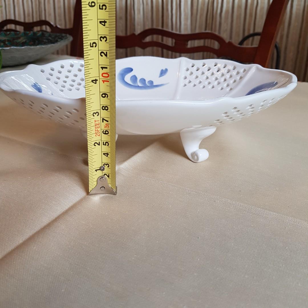 Blue and White Ceramic Footed Fruit Tray Platter Porcelain (Category: Other Kitchenware & Tableware) located in General Trias. Submitted by aa.13 (Listing ID 1154792015, Image 3). Description: No flaws Please see pics for approx measurements For pick -up at General Trias, Cavite or Lalamove/Grab.
