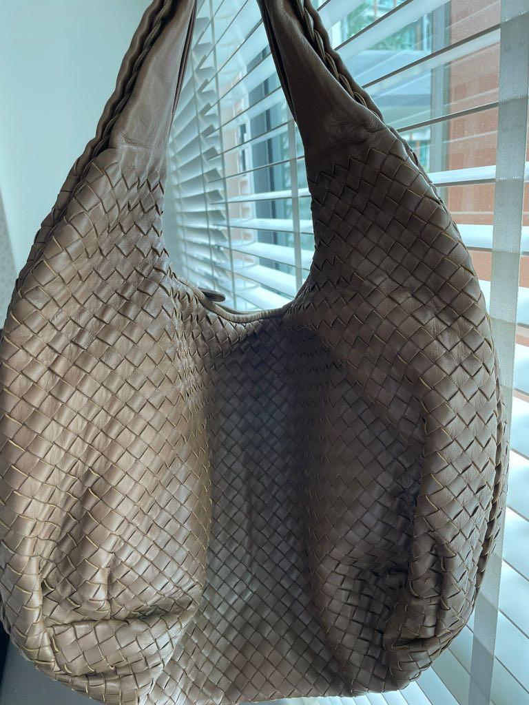 BOTTEGA VENETA Large Belly Veneta Bag Women s Fashion Bags
