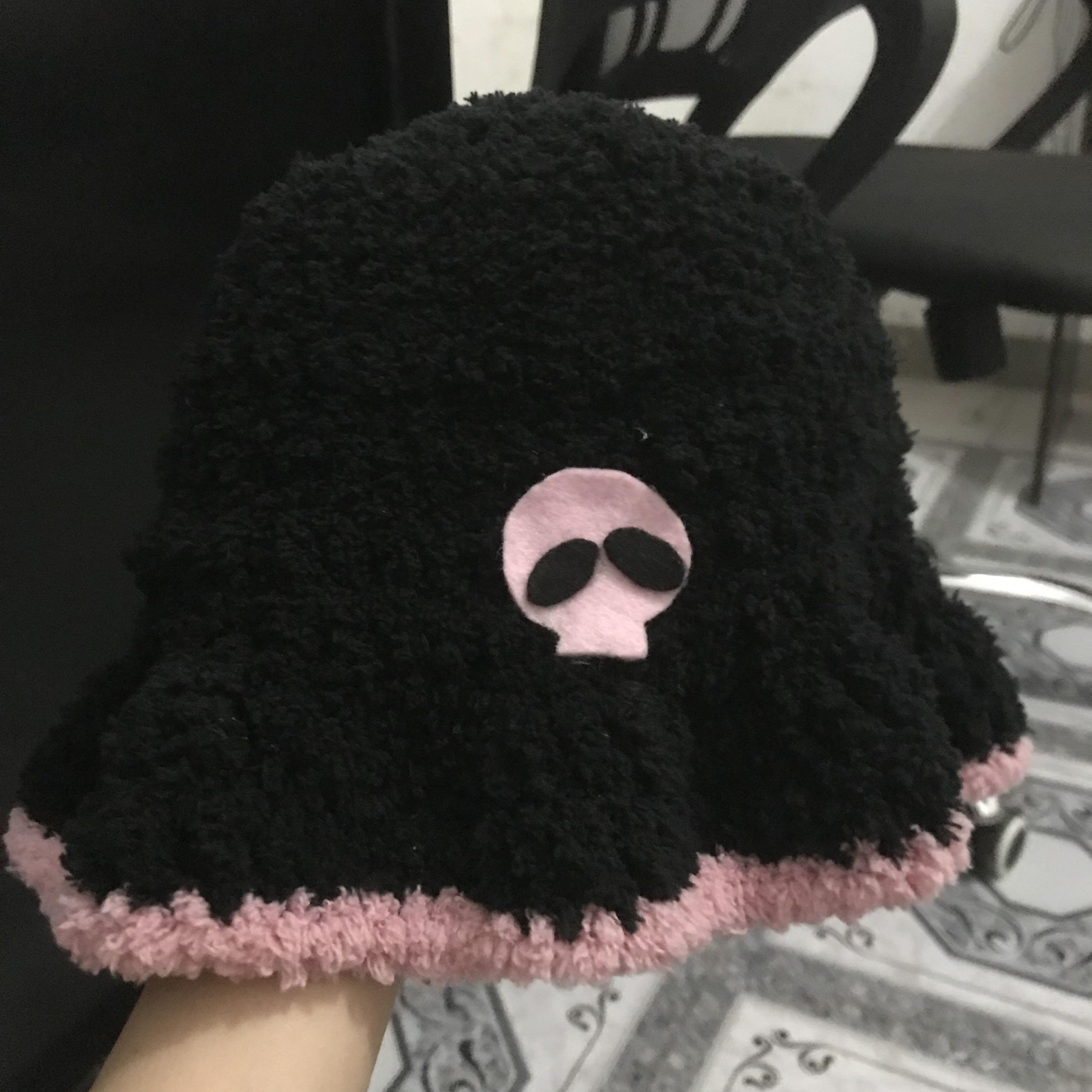 Bucket Hat / Crochet, Fesyen Pria 