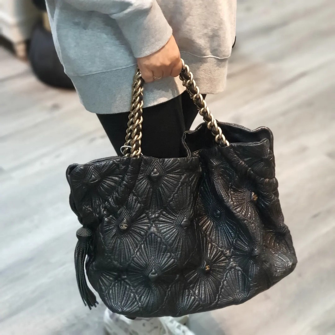 Chanel Shoulder Bag, Luxury, Bags & Wallets on Carousell