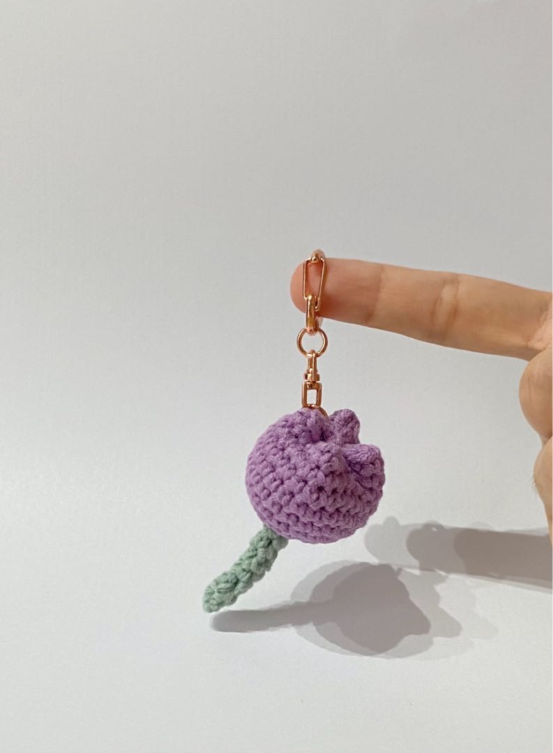 Crochet Tulip Keychain, Hobbies & Toys, Stationery & Craft, Handmade