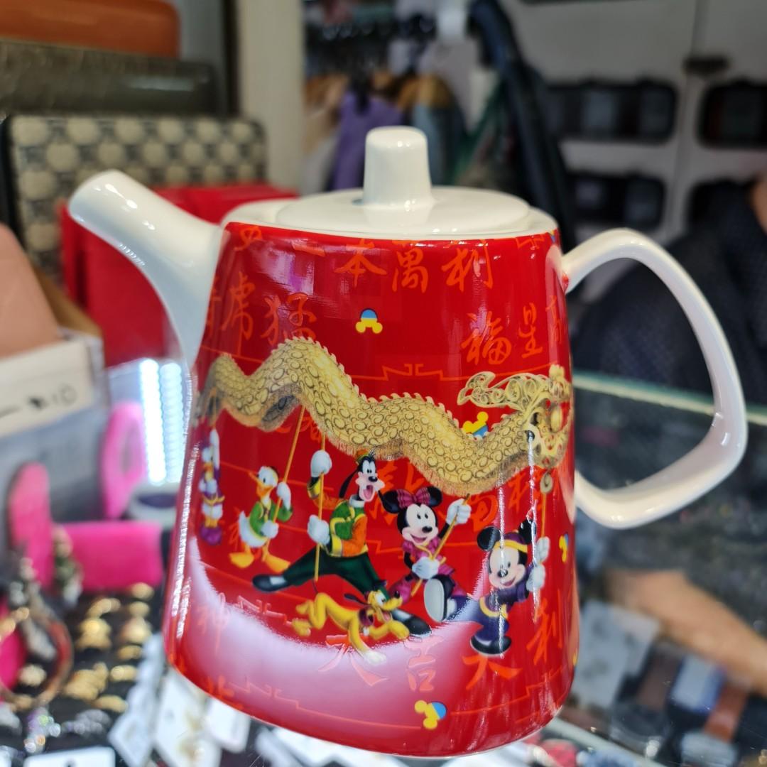 Disney teapot, Everything Else on Carousell