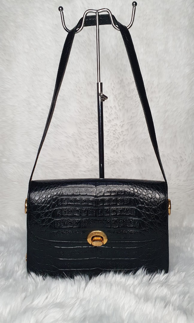 Esquire collection bags prices outlet