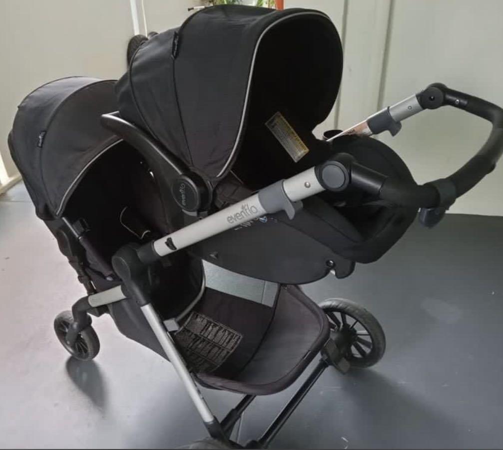 Evenflo Pivot Xpand Double stroller, Babies & Kids, Going Out