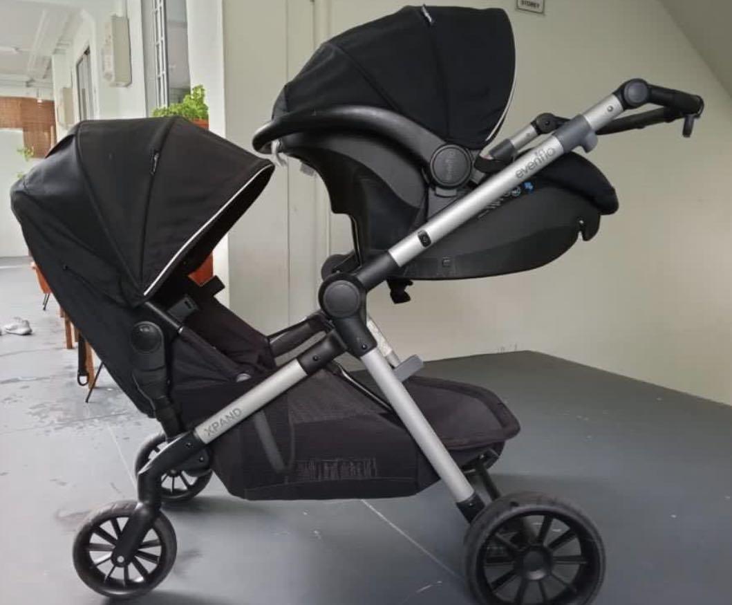 Evenflo Pivot Xpand Double stroller, Babies & Kids, Going Out