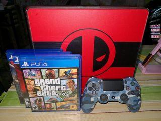 FOR SALE: SONY PS4 SLIM 500GB, WITH 1 CONTROLLER, 3 ORIGINAL GAME DISC,