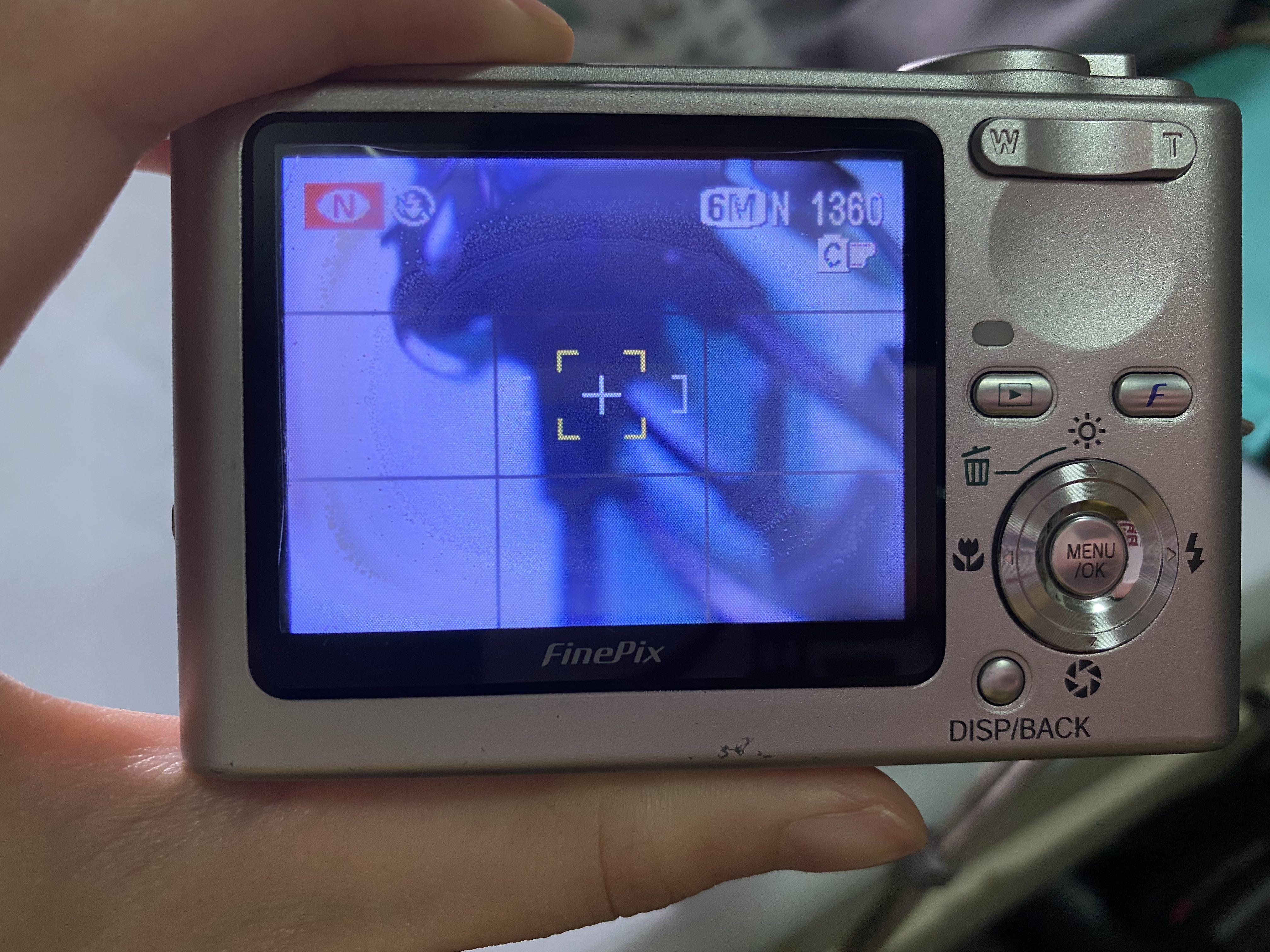 Fujifilm finepix F11 ccd 數碼相機, 攝影器材, 相機- Carousell