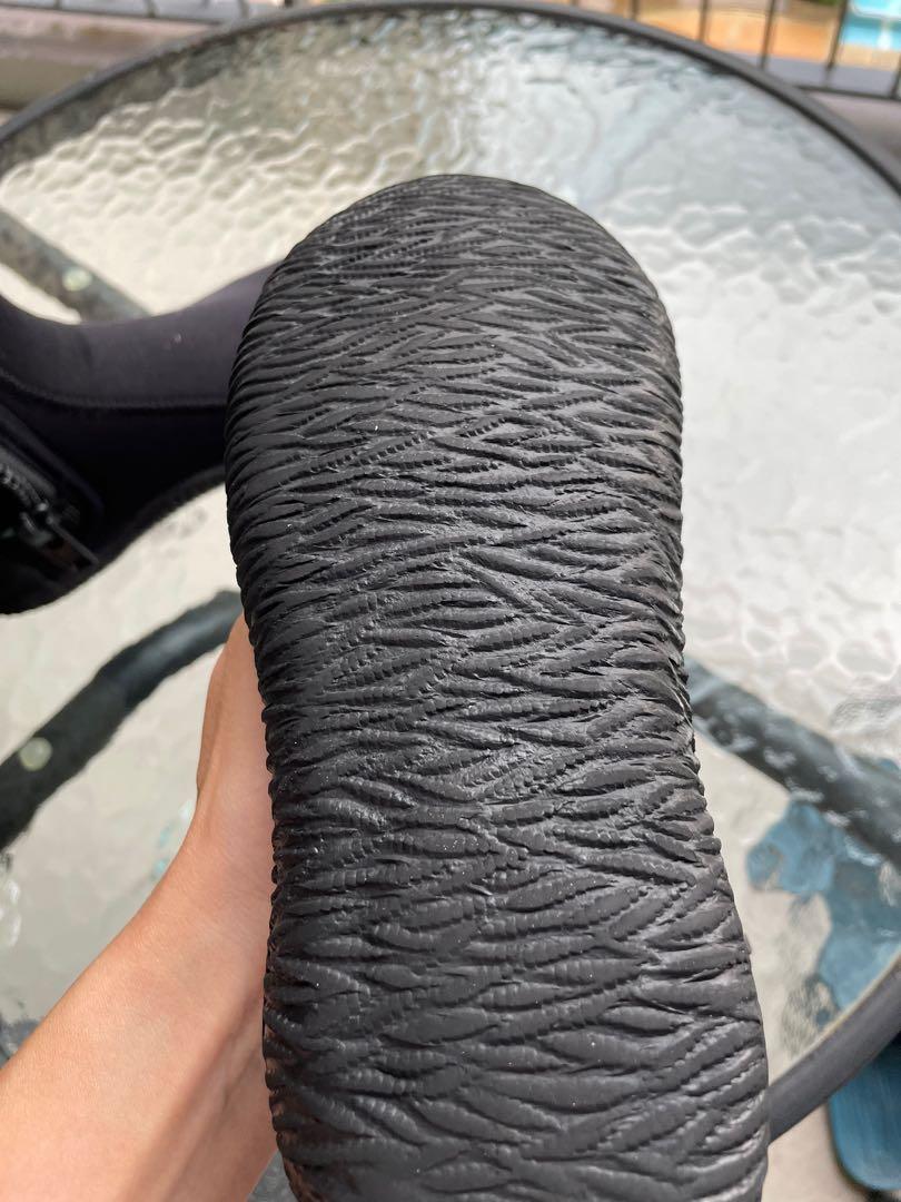 IST dive boots 5mm, Sports Equipment, Other Sports Equipment and