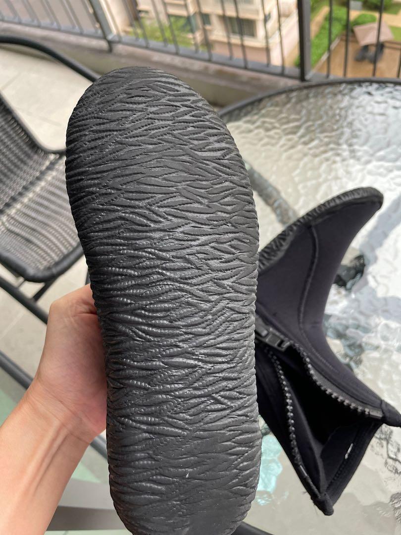 IST dive boots 5mm, Sports Equipment, Other Sports Equipment and