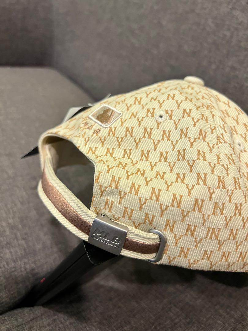 Korea Major League Baseball (MLB) Base Cap, Women's Fashion, Watches