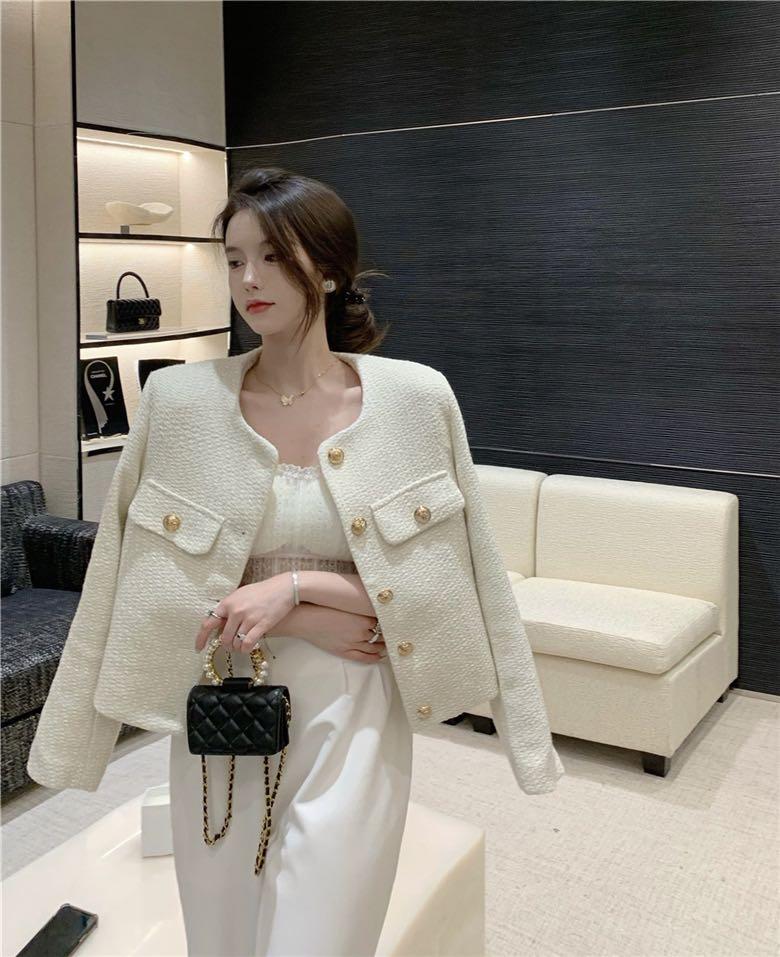 Korean Vintage Chanel Tweed Jacket (Brand New), Women's Fashion, Coats,  Jackets and Outerwear on Carousell