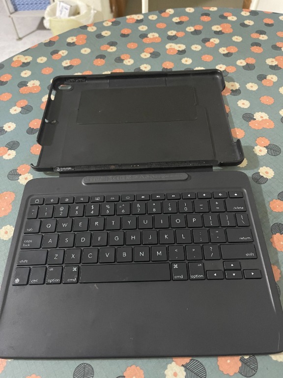 Logitech Slim Combo Keyboard Folio Case for iPad Pro 10.5Inch, Mobile Phones & Gadgets, Tablets