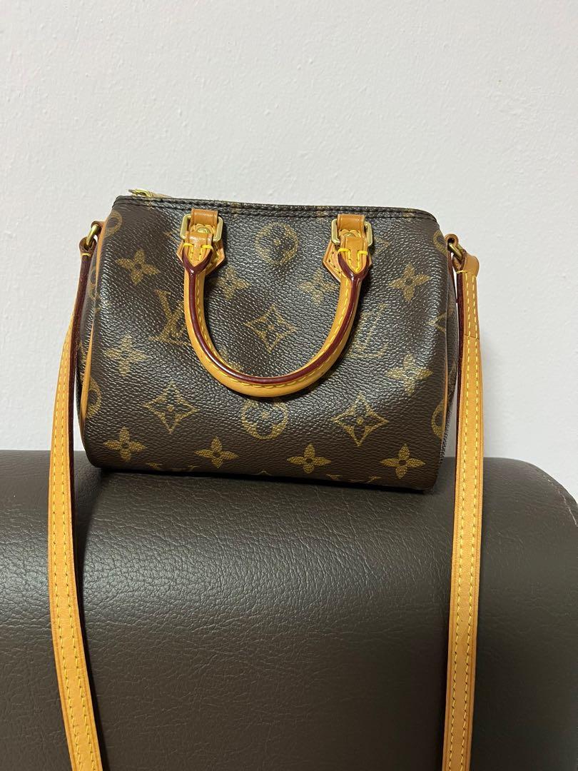 LV SPEEDY 35 REVIEW including mod shots and what fits inside