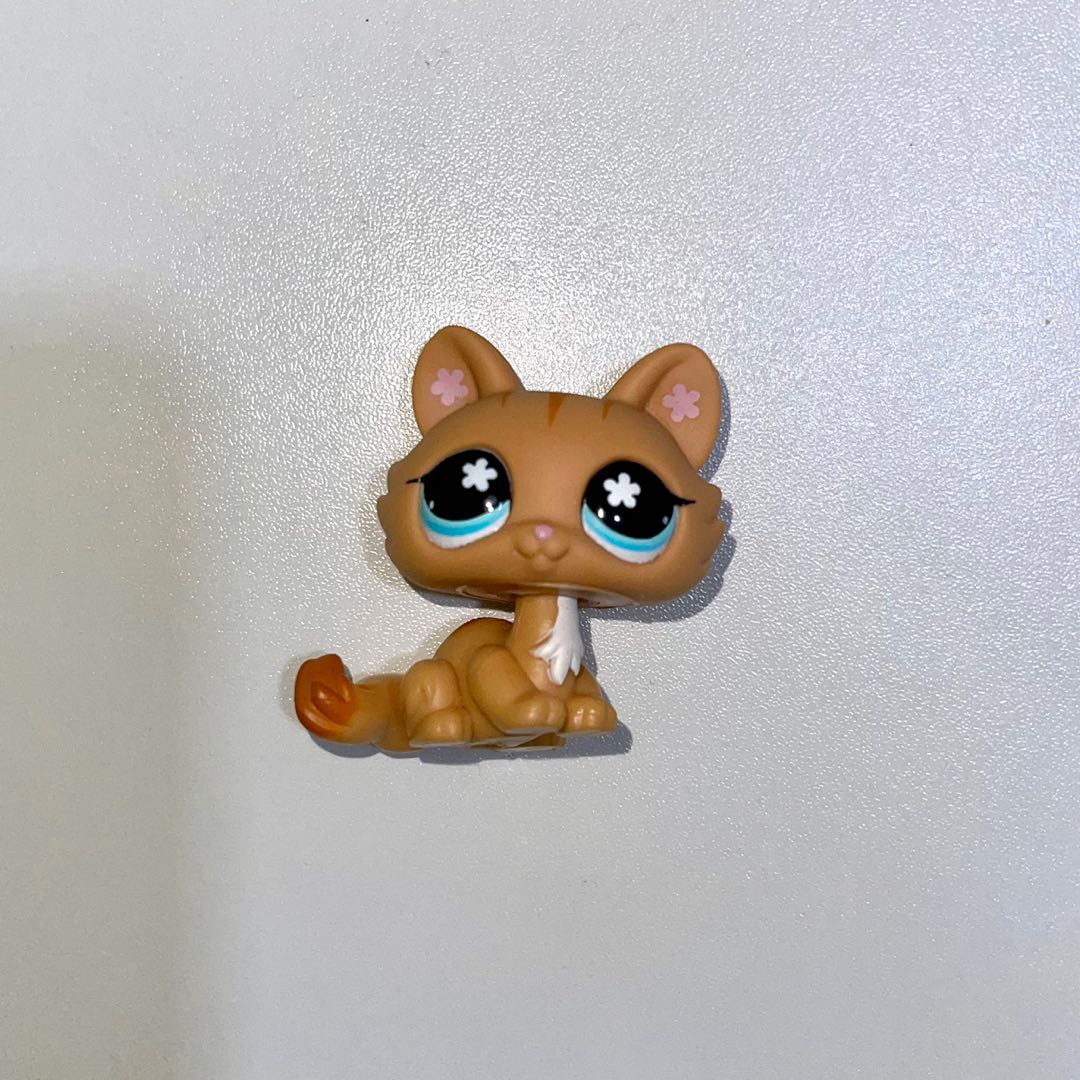 Crouching kitty cheap lps