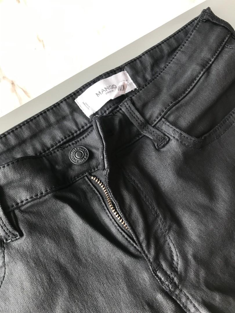 MANGO Skinny Jeans Coated KIM, Fesyen Wanita, Pakaian Wanita, Bawahan di  Carousell