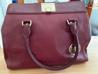 (Kategori: ) berada di . Dikirim oleh missecila_ (ID iklan 1154832726, Gambar 1). Deskripsi: .