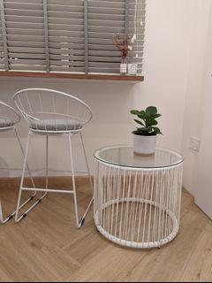Nordic coffee table (glass top)