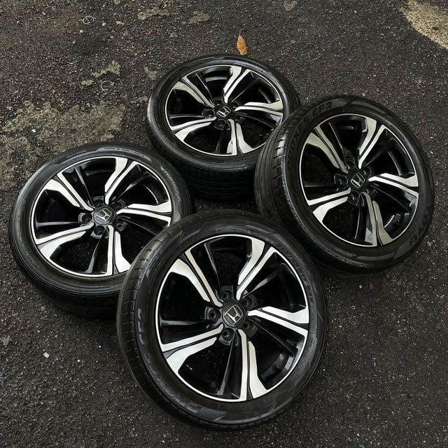 Original 17 inch sport rim Honda Civic fc tyre 70%, Auto Accessories on ...
