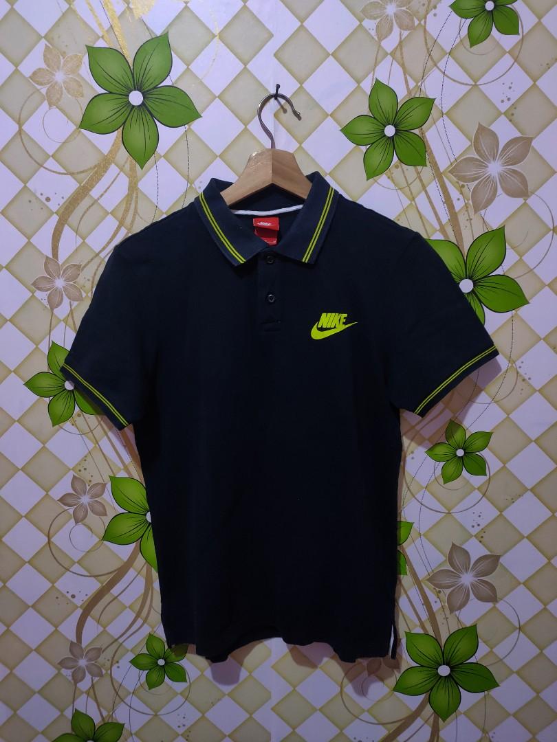 Polo Shirt Nike Big Swoosh, Fesyen Pria 