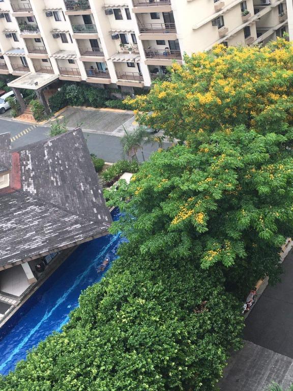 Raya Garden 3BR (Category: Apartments & Condos) located in Taguig. Submitted by lesrealtor_servantsoulrealty (Listing ID 1154779848, Image 2). Description: 3BR Raya Garden Condo Unit 5 mins to NAIA, 10-15mins to BGC, Makati and Ortigas. Parking is Excluding at 1.2M 75sqm located in Jakarta Bldg. with Rental Income Selling Price Php 7,500,000 net to the owner Safe and Secured Community .