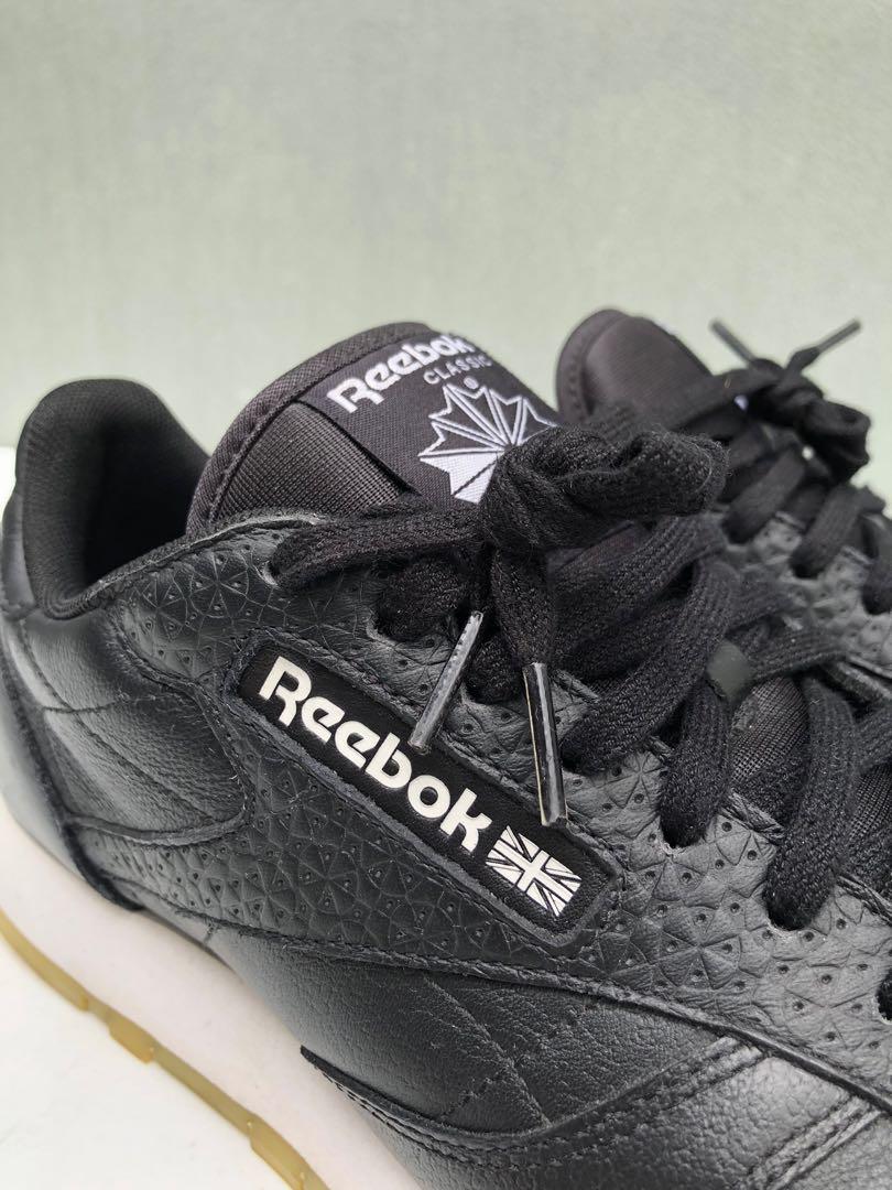 reebok classic size 9