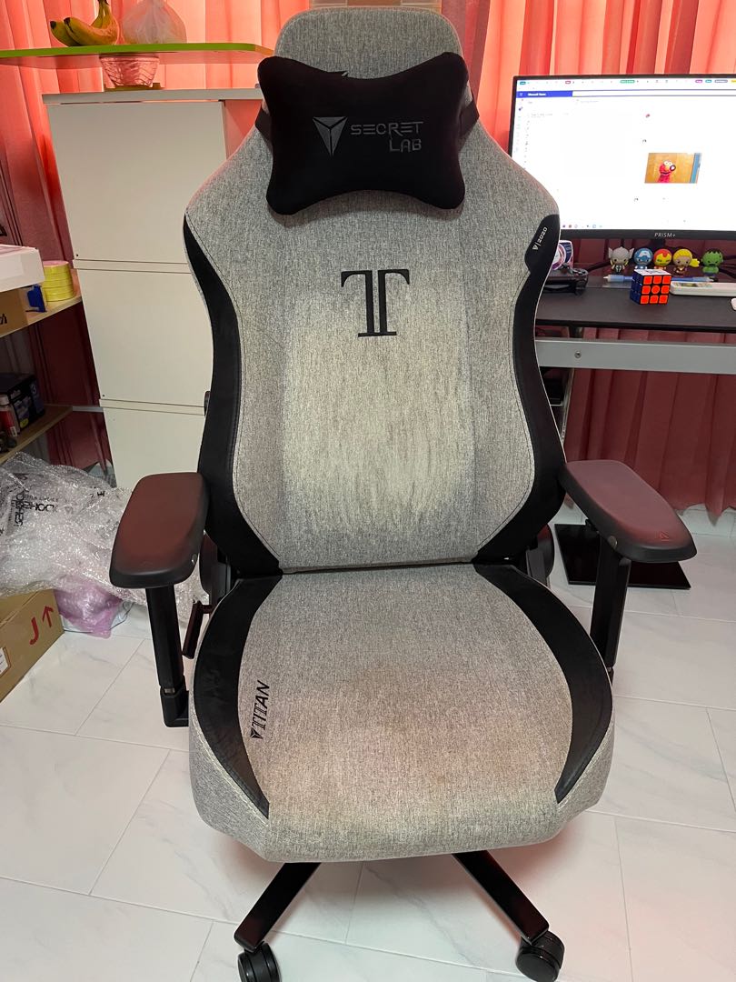 Secretlab Titan 2020 softweave cookies & cream, Furniture & Home