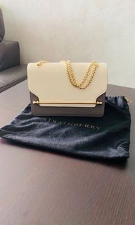（分類：）位於 。 由 cindycyh 提交（商品編號 1154815916，圖片 1）。簡介： 。